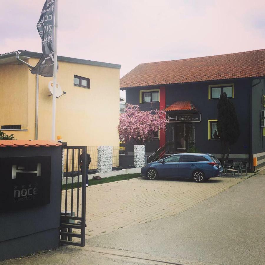 Guesthouse Noce 자그레브 외부 사진